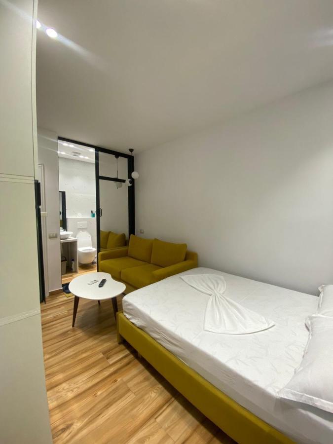 Luxury Apartment In Blloku Area Tiranë Ngoại thất bức ảnh